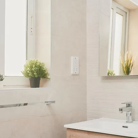 Tan-nanna By Shmoo, Ferries Sliema