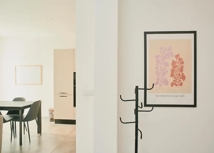 Tan-nanna By Shmoo, Ferries *